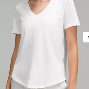 Lululemon v neck love T-shirt size 10